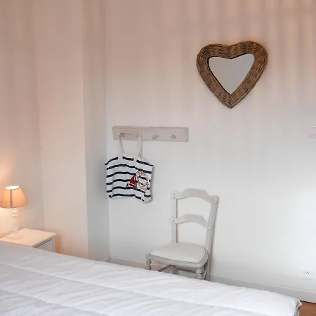 Maison Neuve Avec Jardin Proche Centre Et Plage, 2 Chambres, Terrasse Et Parking - Fr-1-418-220 Holiday home Le Palais